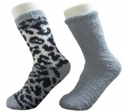 2pk leopard pattern cozy crew socks