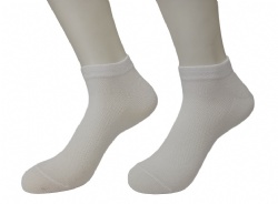 2pk white mesh sports quarter socks