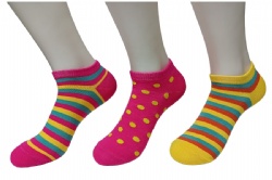 3pk rainbow colorful stripes ankle socks